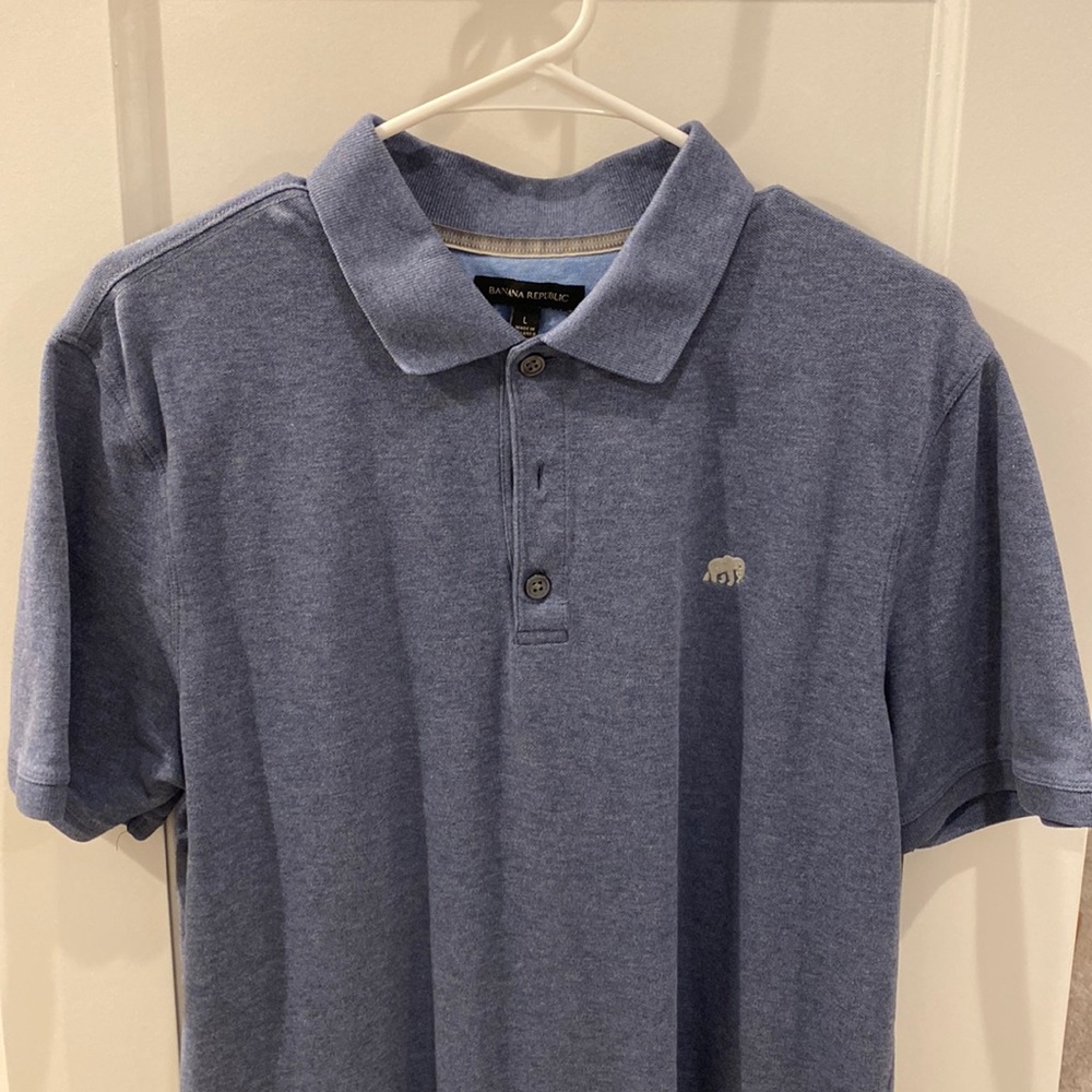 Banana Republic Mens Polo Shirt Size - L -  Color Blue Lightweight Casual Top